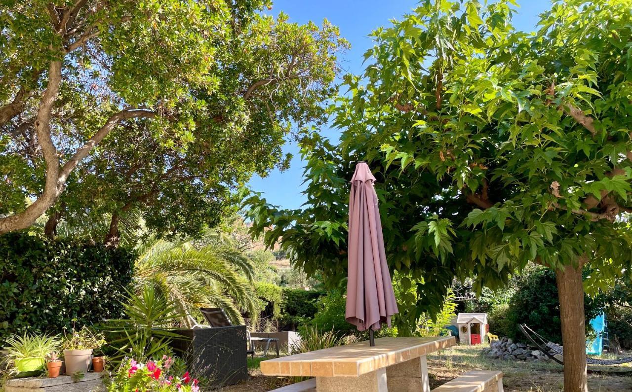 Large Private Garden, Quiet 2-Bedroom Apartment, Air Conditioning, Wifi, Parking Cassis Exterior photo